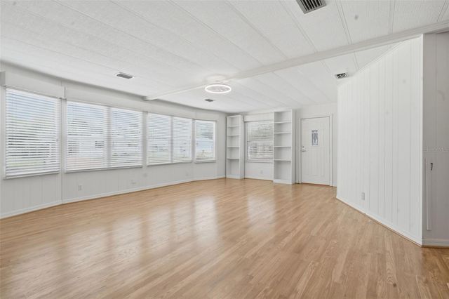 142 FLORENCE BOULEVARD, Debary, FL 32713