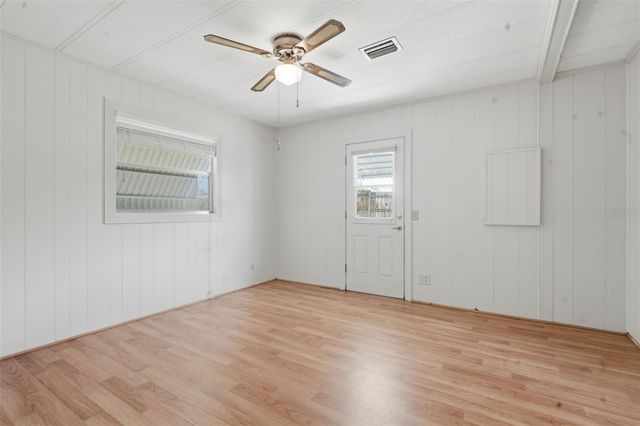 142 FLORENCE BOULEVARD, Debary, FL 32713