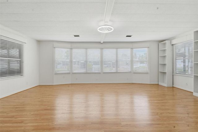 142 FLORENCE BOULEVARD, Debary, FL 32713