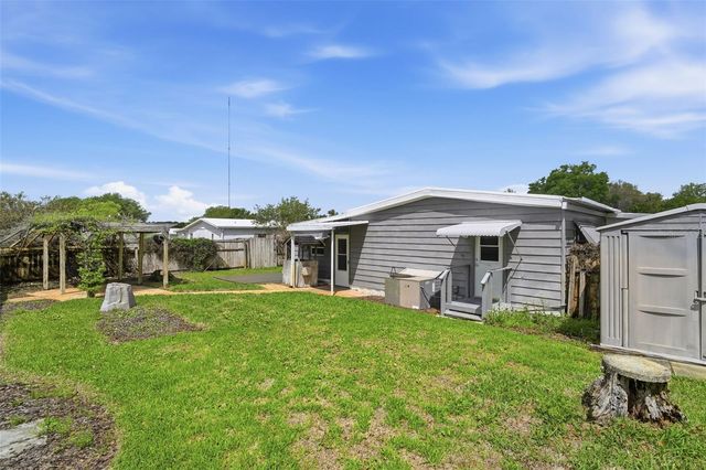 142 FLORENCE BOULEVARD, Debary, FL 32713