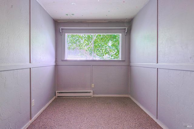 16344 5th St, Guerneville, CA 95446