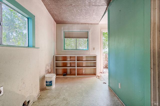 16344 5th St, Guerneville, CA 95446