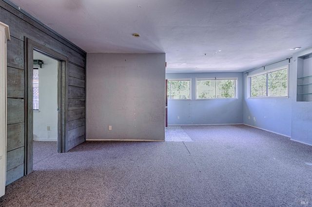 16344 5th St, Guerneville, CA 95446