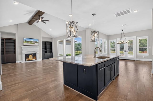 31424 Creekside Oaks Lane, Spring, TX 77386