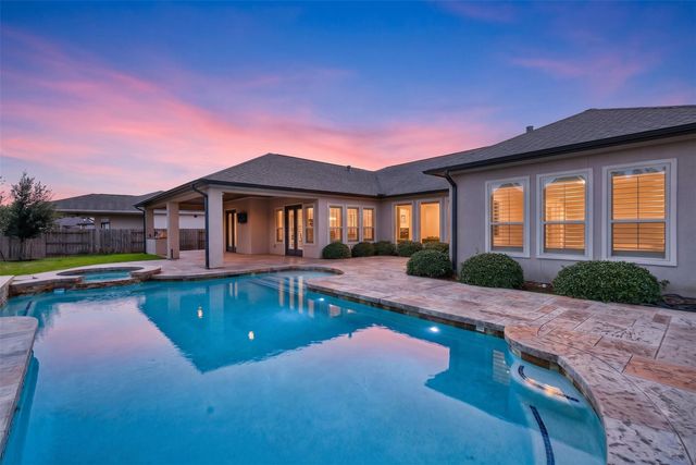 31424 Creekside Oaks Lane, Spring, TX 77386