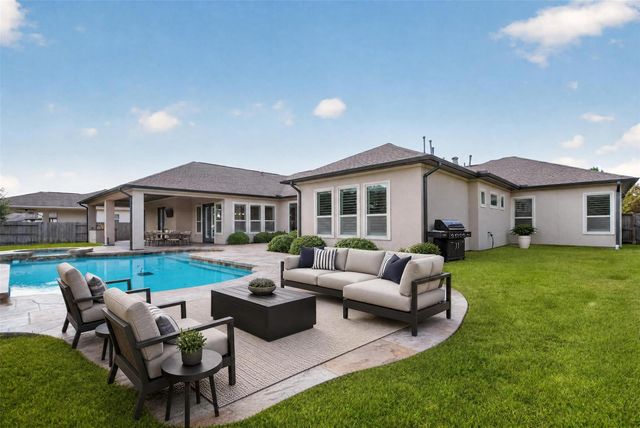 31424 Creekside Oaks Lane, Spring, TX 77386