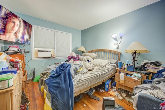 215-10 99th Avenue, Queens Village, NY 11429