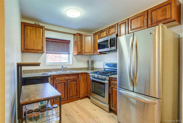 215-10 99th Avenue, Queens Village, NY 11429