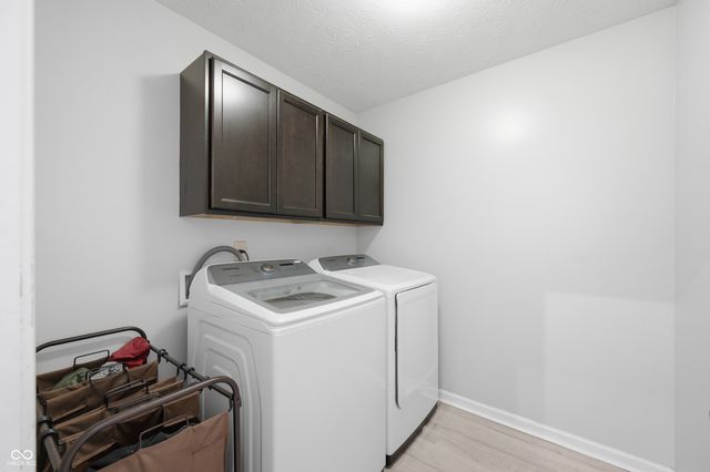 3140 Monterey Drive, Whiteland, IN 46184