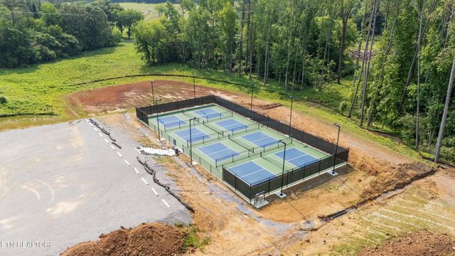 2817 Chestnut Lane, Loudon, TN 37774