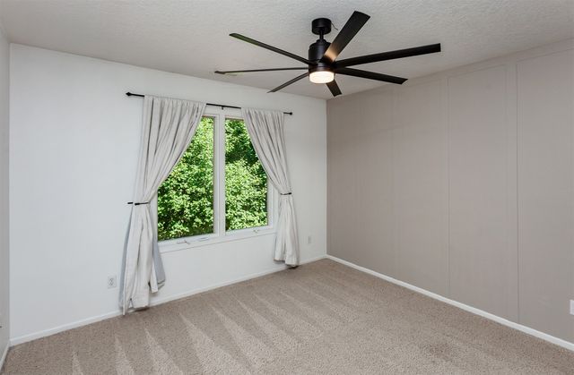 3616 SW Timberline Court, Ankeny, IA 50023