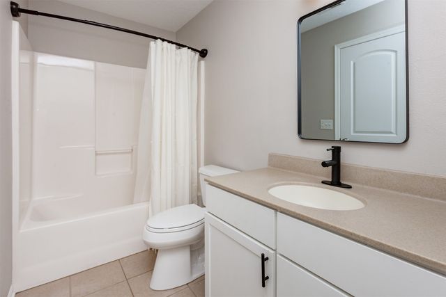 3616 SW Timberline Court, Ankeny, IA 50023