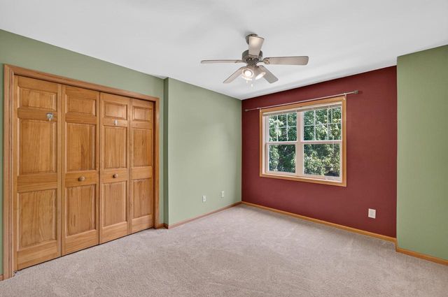 914 Eagle Crest Drive, Madison, WI 53704