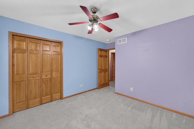 914 Eagle Crest Drive, Madison, WI 53704