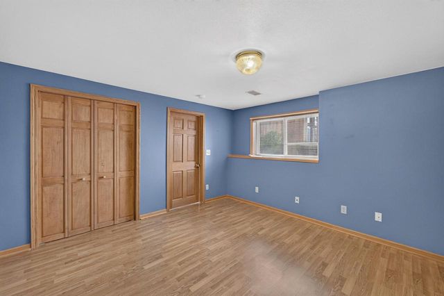 914 Eagle Crest Drive, Madison, WI 53704