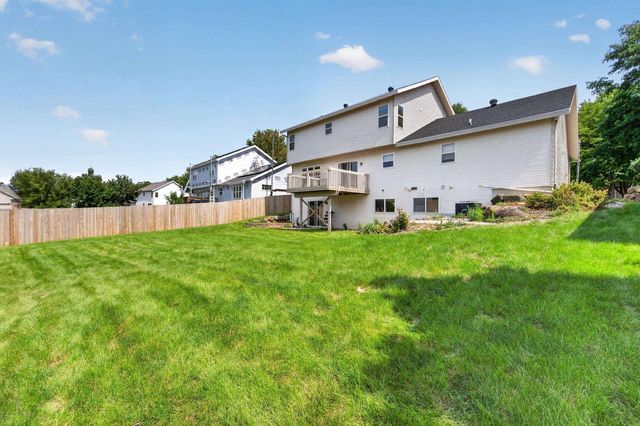 914 Eagle Crest Drive, Madison, WI 53704