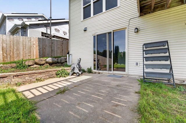 914 Eagle Crest Drive, Madison, WI 53704