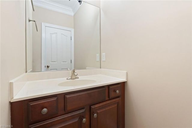 311 Vancouver Court, Kernersville, NC 27284