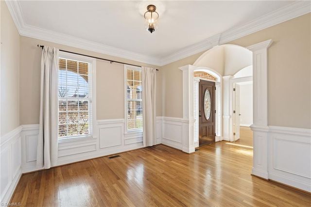 311 Vancouver Court, Kernersville, NC 27284