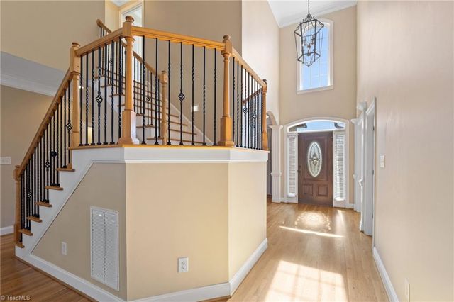 311 Vancouver Court, Kernersville, NC 27284