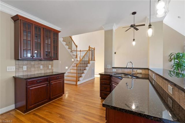 311 Vancouver Court, Kernersville, NC 27284