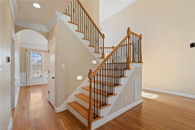 311 Vancouver Court, Kernersville, NC 27284