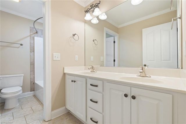 311 Vancouver Court, Kernersville, NC 27284