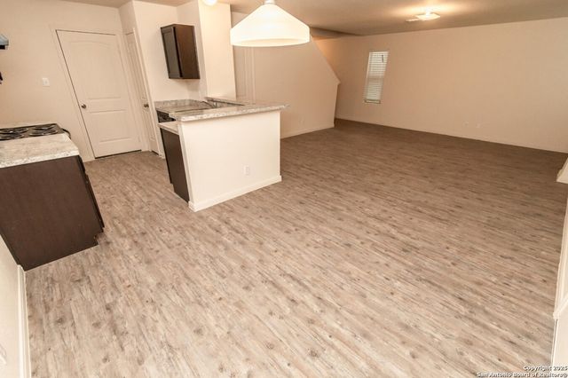 4831 War Horse, San Antonio, TX 78242