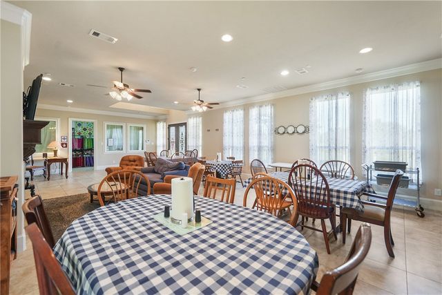 26250b Riley Road, Waller, TX 77484