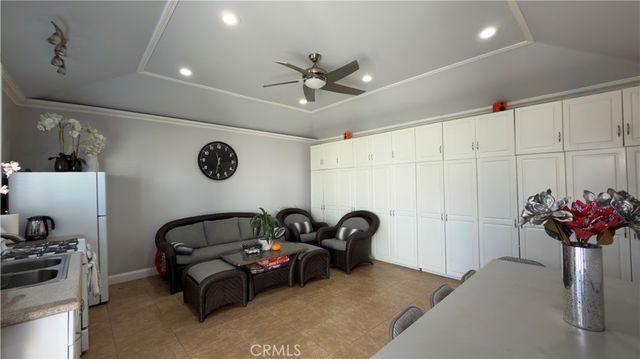 11057 Lemay, North Hollywood, CA 91606