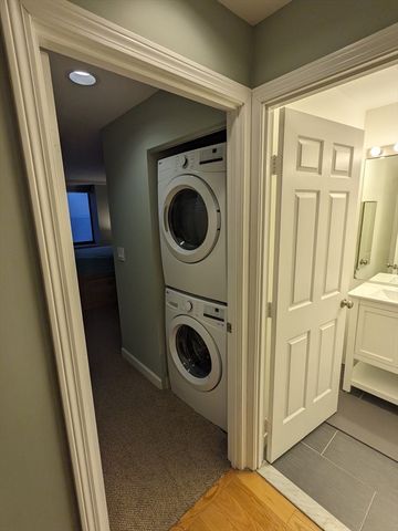 350 Revere Beach Bl 9, Revere, MA 02151