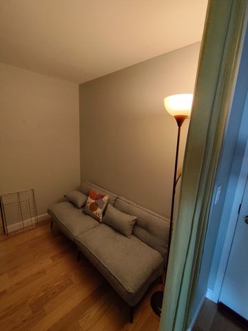 350 Revere Beach Bl 9, Revere, MA 02151