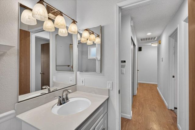 106 Duncan Way, Roseville, CA 95678