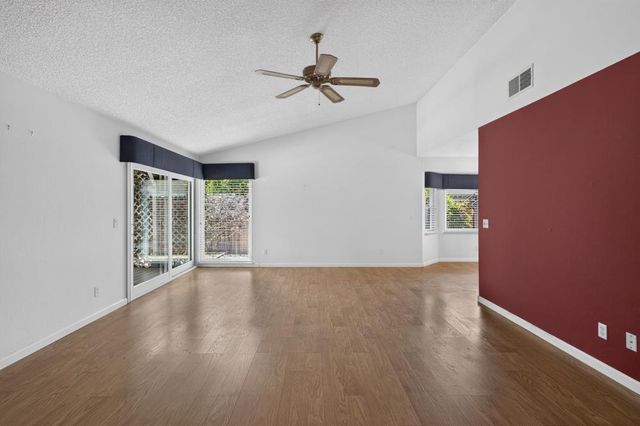 106 Duncan Way, Roseville, CA 95678