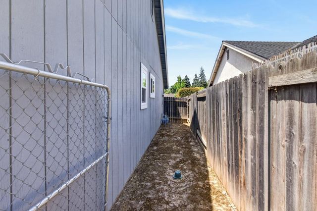 106 Duncan Way, Roseville, CA 95678