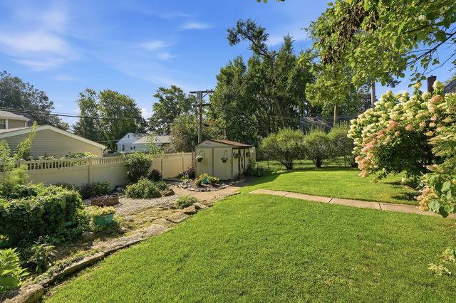1006 Garfield Street, Lockport, IL 60441