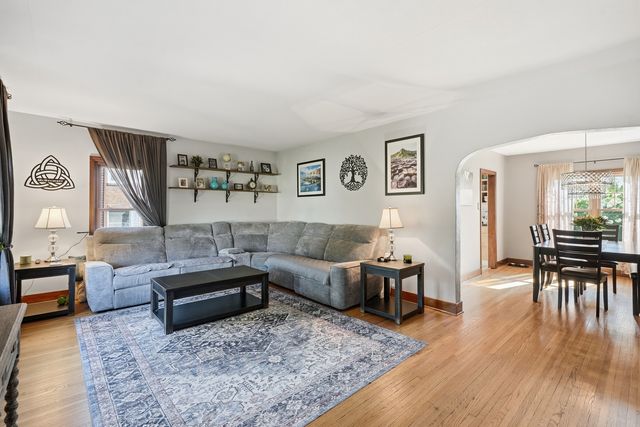 1006 Garfield Street, Lockport, IL 60441
