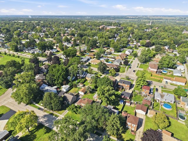1006 Garfield Street, Lockport, IL 60441