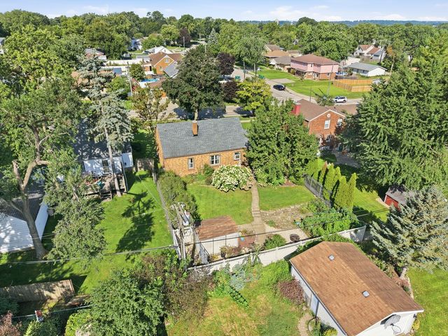1006 Garfield Street, Lockport, IL 60441