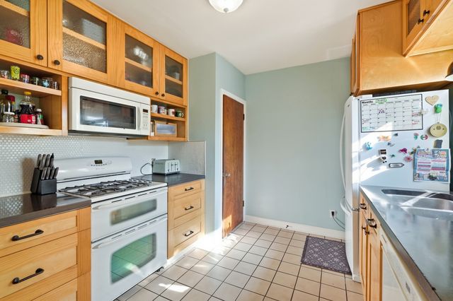 1006 Garfield Street, Lockport, IL 60441
