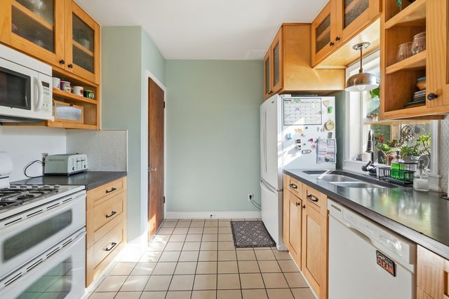 1006 Garfield Street, Lockport, IL 60441