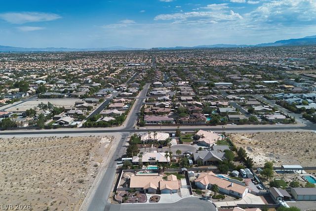 4465 North Campbell Road, Las Vegas, NV 89129