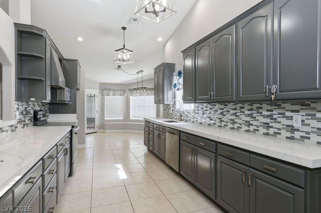 4465 North Campbell Road, Las Vegas, NV 89129