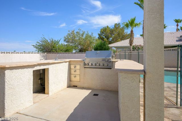 4465 North Campbell Road, Las Vegas, NV 89129