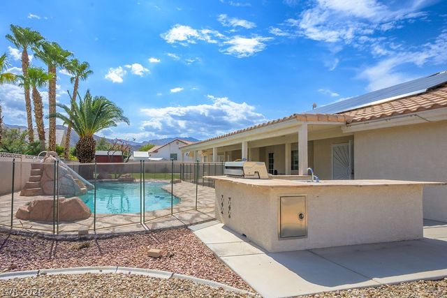 4465 North Campbell Road, Las Vegas, NV 89129