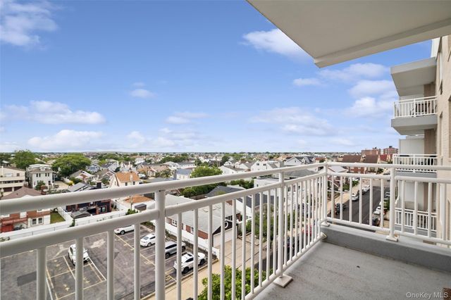 522 Shore Road 5P, Long Beach, NY 11561