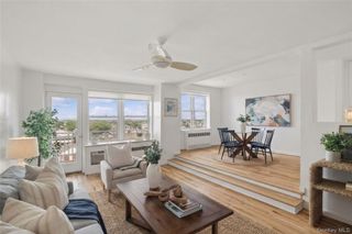 522 Shore Road 5P, Long Beach, NY 11561