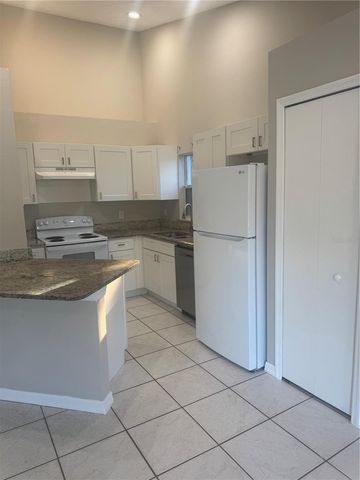 788 LINCOLN PARKWAY, Oviedo, FL 32765