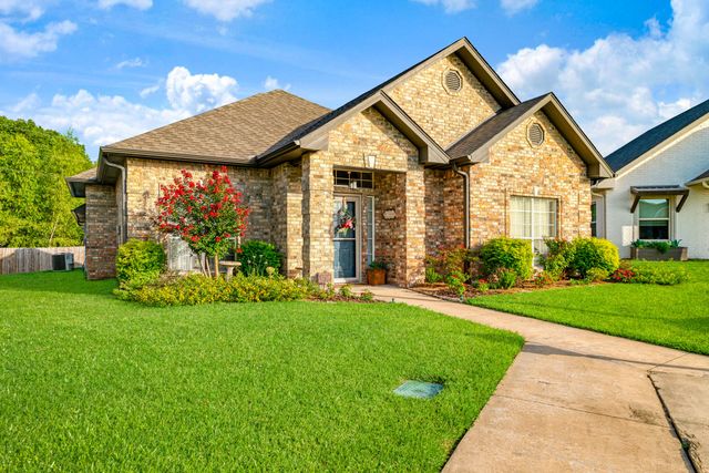 4250 PRIMROSE Lane, Paris, TX 75462