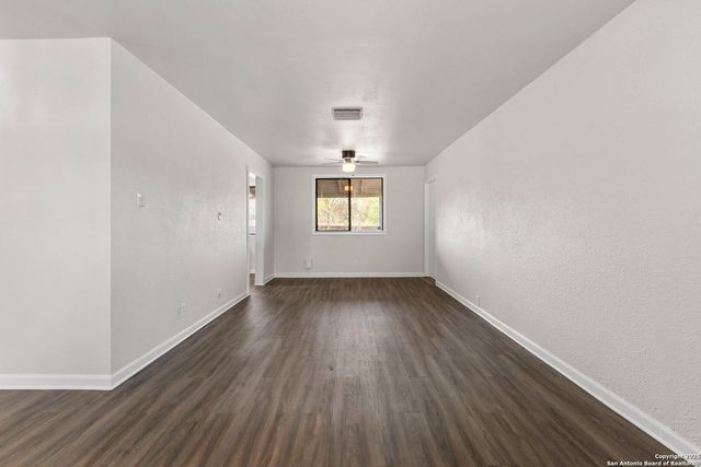 8211 Quail Creek, San Antonio, TX 78218